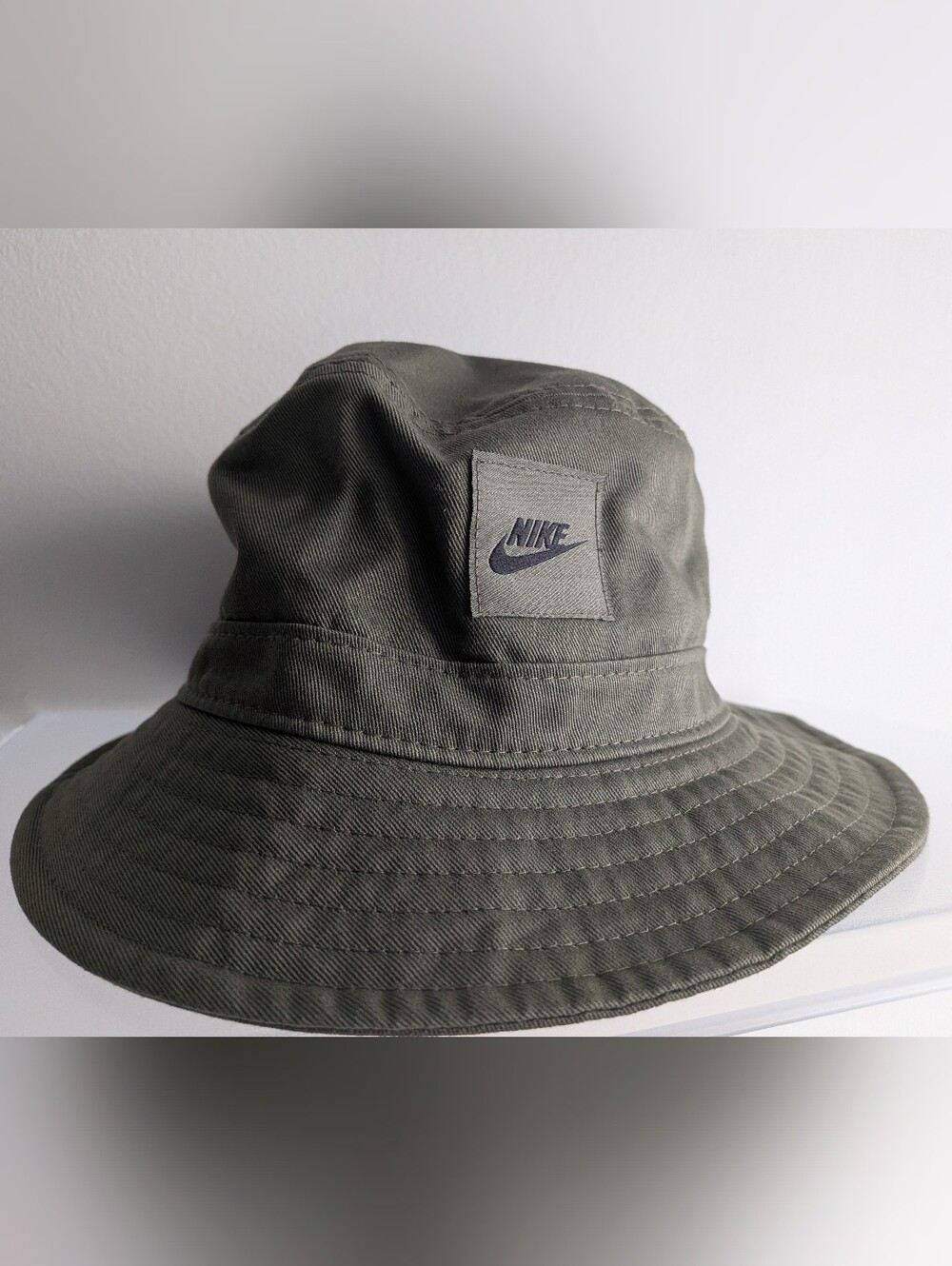 Nike Men's Olive Green Bucket Hat - Casual Outdoor